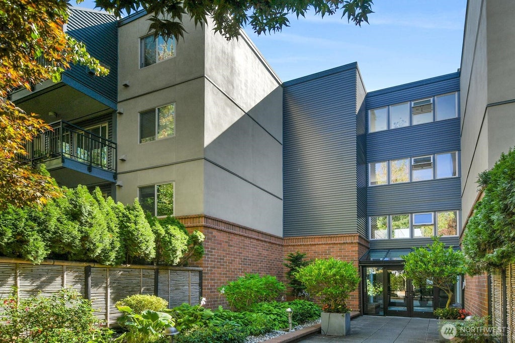 Photo of 275 W Roy Street #205, Seattle, WA 98119 (MLS # 2580462)