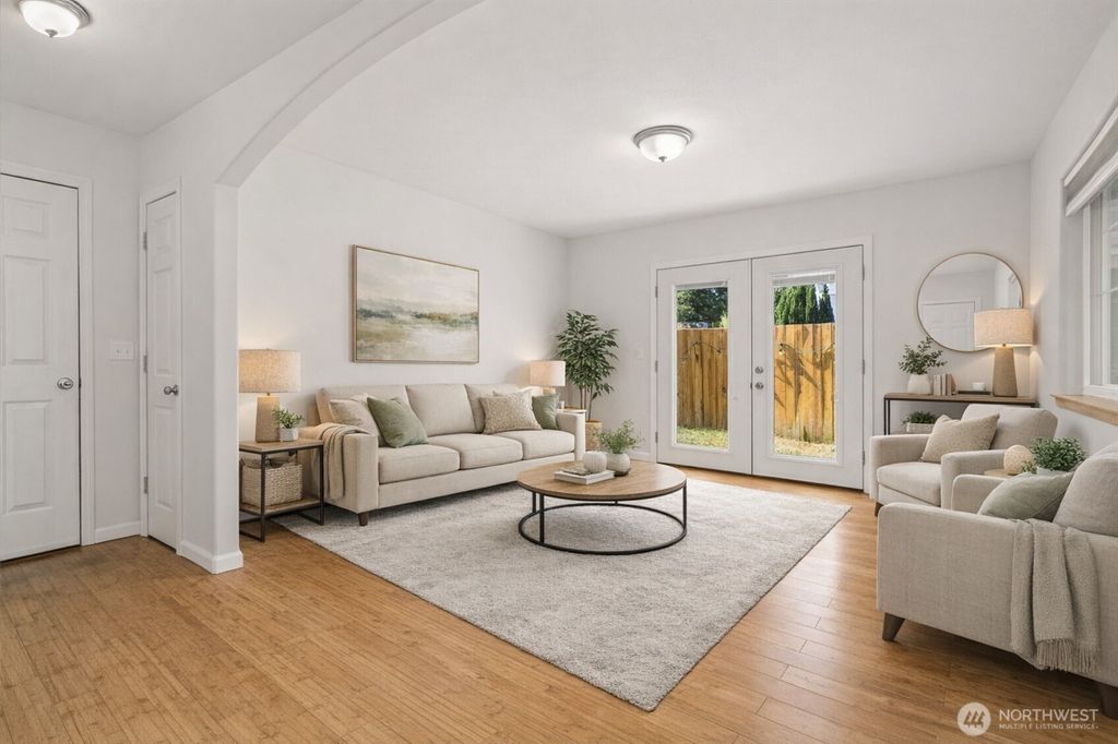 Photo of 15408 14th Avenue W, Lynnwood, WA 98087 (MLS # 2509144)