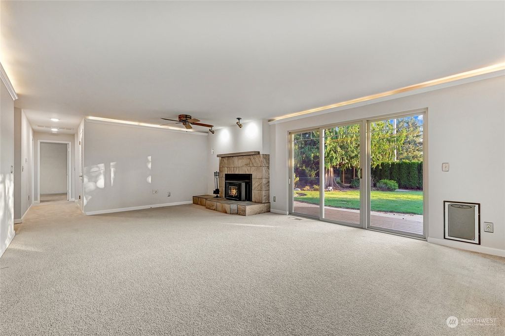 Photo of 1202 180th Street SW, Lynnwood, WA 98037 (MLS # 2004997)