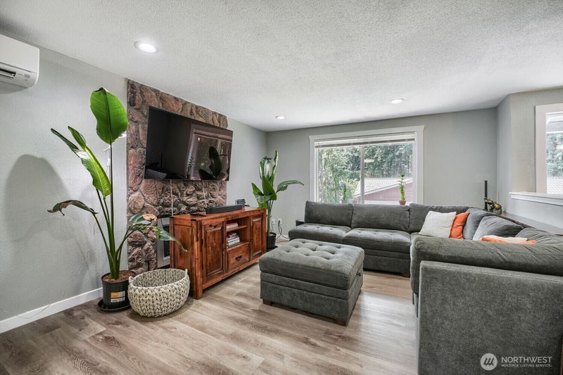 18608 SE 265th Street