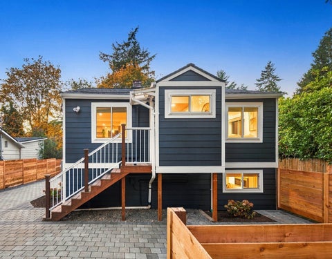 Photo of 13741 37th Avenue NE, Seattle, WA 98125 (MLS # 2596009)