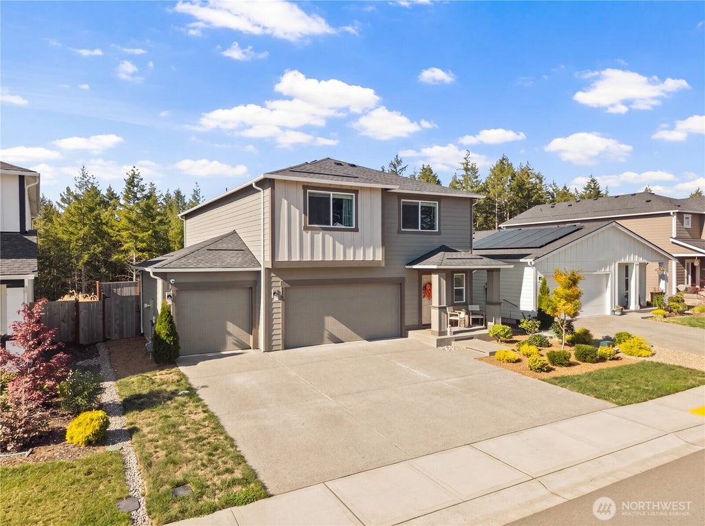 Photo of 451 NE Ridge Point Boulevard, Belfair, WA 98528 (MLS # 2591182)