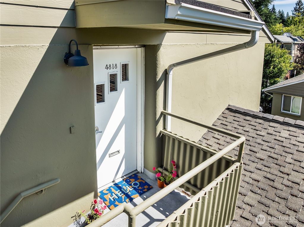 Photo of 4818 Terrace Drive NE, Seattle, WA 98105 (MLS # 2415868)