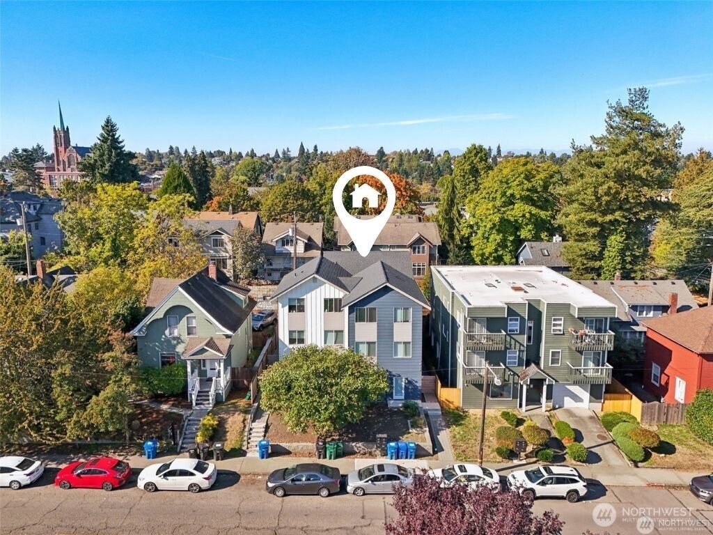 Photo of 5259 Brooklyn Avenue NE, Seattle, WA 98105 (MLS # 2435448)