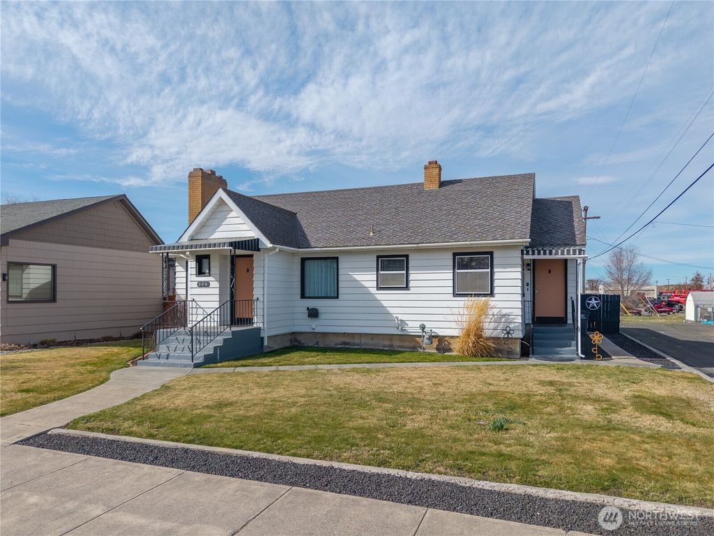 Photo of 206 S Alder Street, Odessa, WA 99159 (MLS # 2489902)