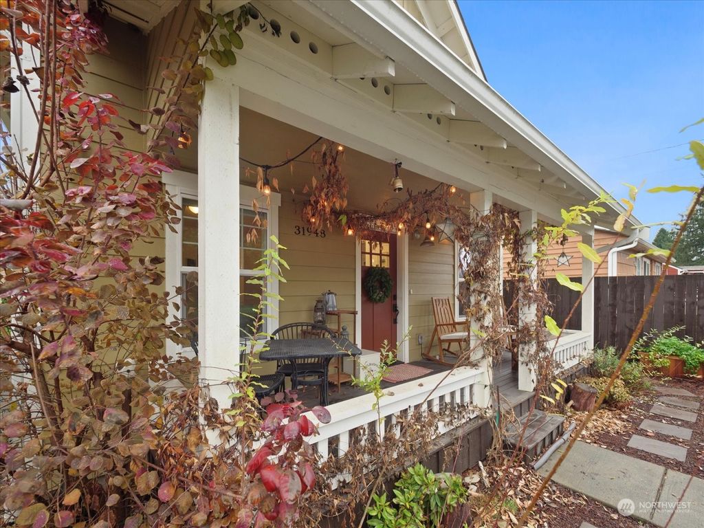 Photo of 31948 E Blanche Street, Carnation, WA 98014 (MLS # 2184522)