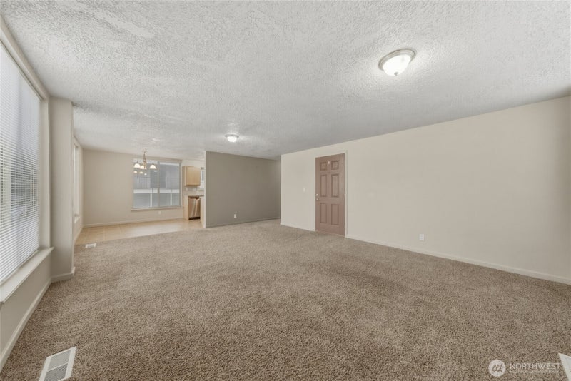 1931 Melrose Street 101