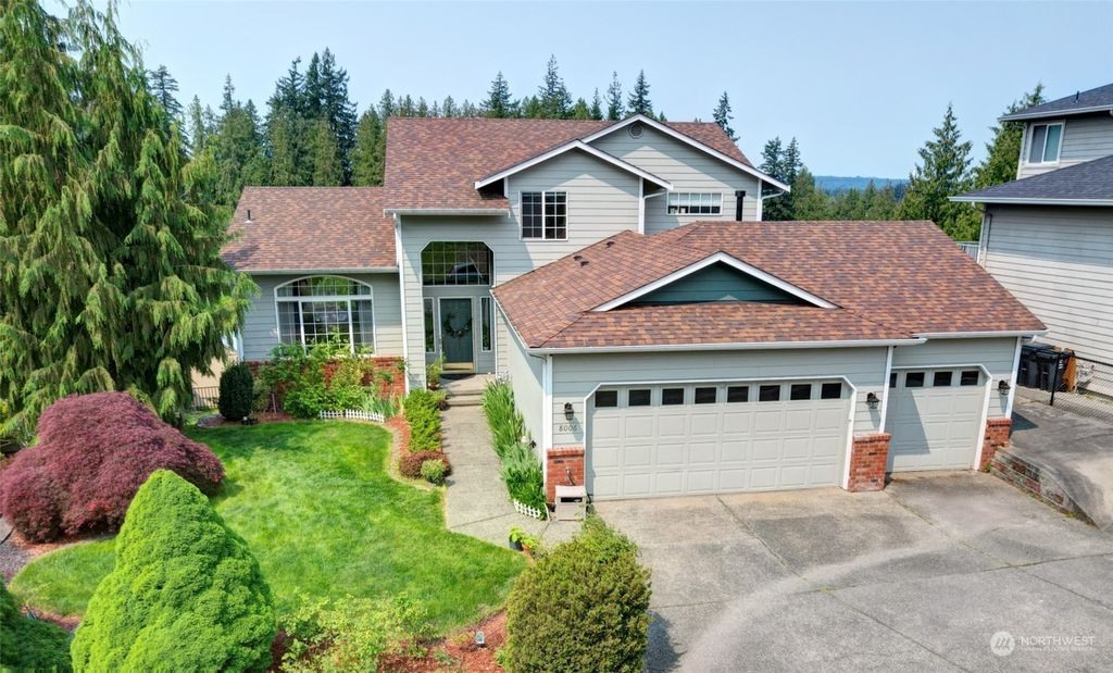 Photo of 8006 72nd Drive NE, Marysville, WA 98270 (MLS # 2068084)