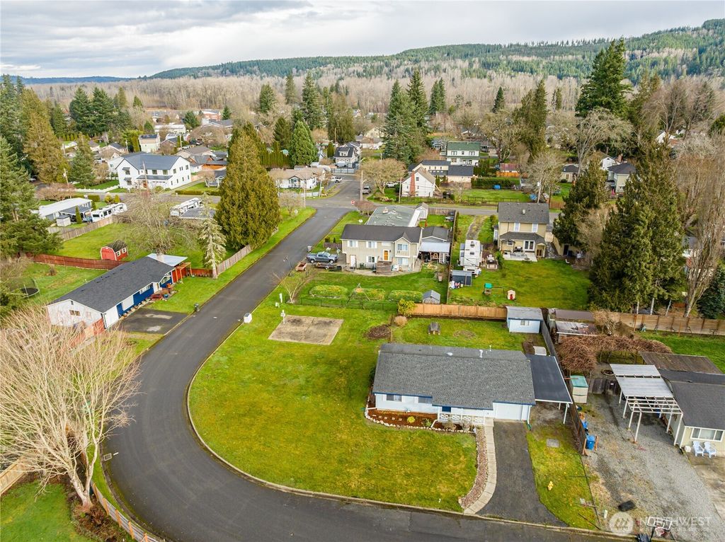 Photo of 33506 SE 44th Lane, Fall City, WA 98024 (MLS # 2478550)