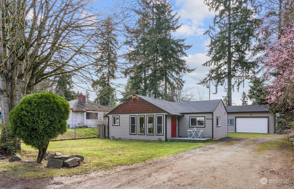 Photo of 18311 10th Avenue NE, Shoreline, WA 98155 (MLS # 2209037)