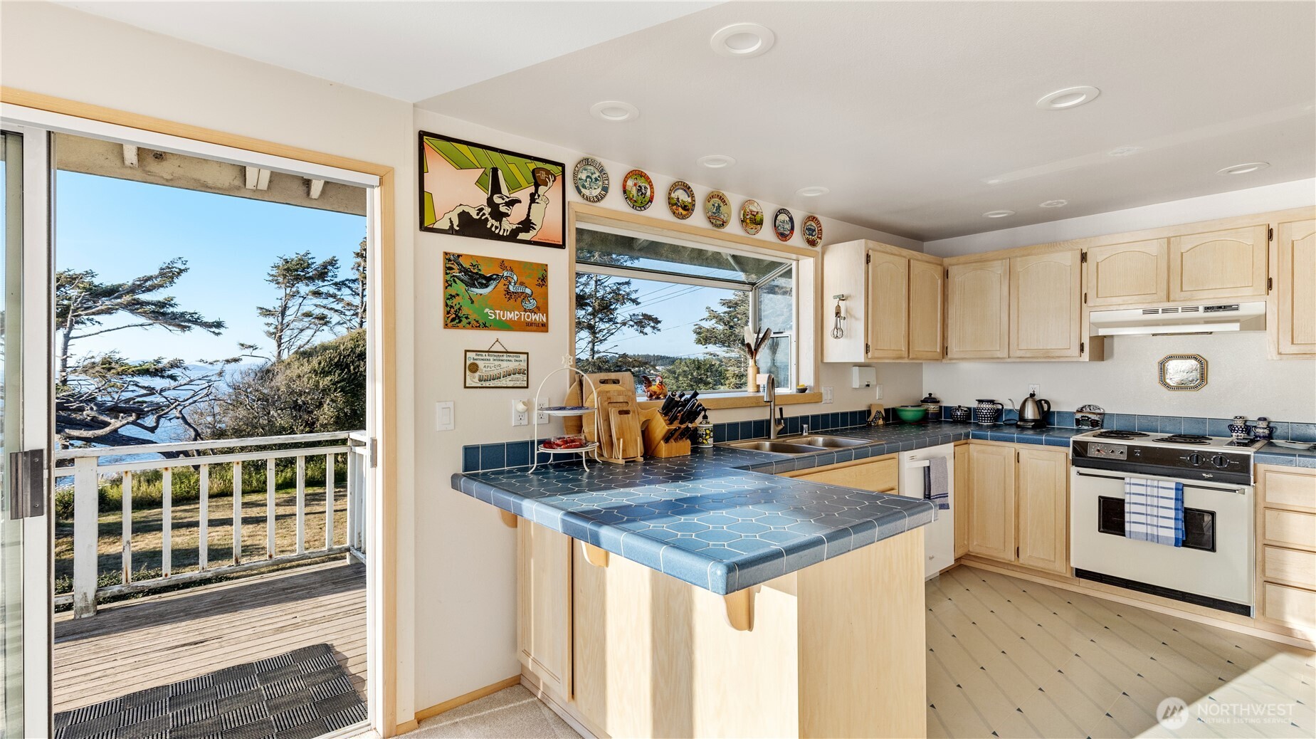 2377 West Beach Road