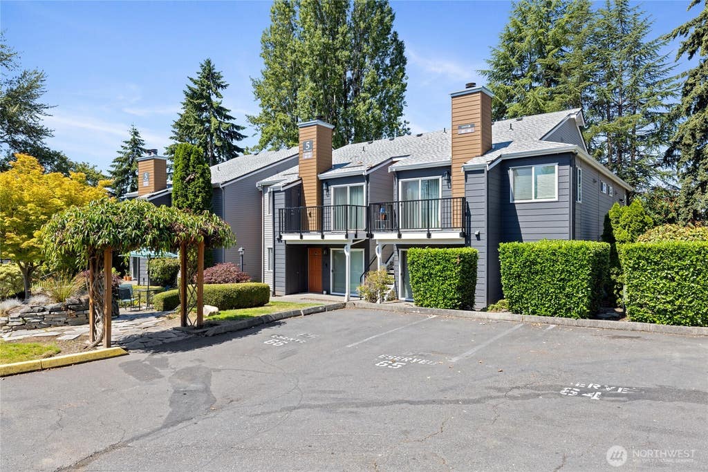 Photo of 2605 S 272nd Street #48, Kent, WA 98032 (MLS # 2560411)