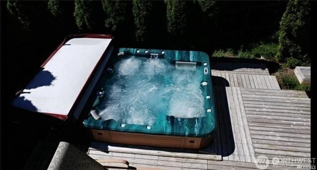 Photo of 24527 250th Avenue SE, Maple Valley, WA 98038 (MLS # 2480969)