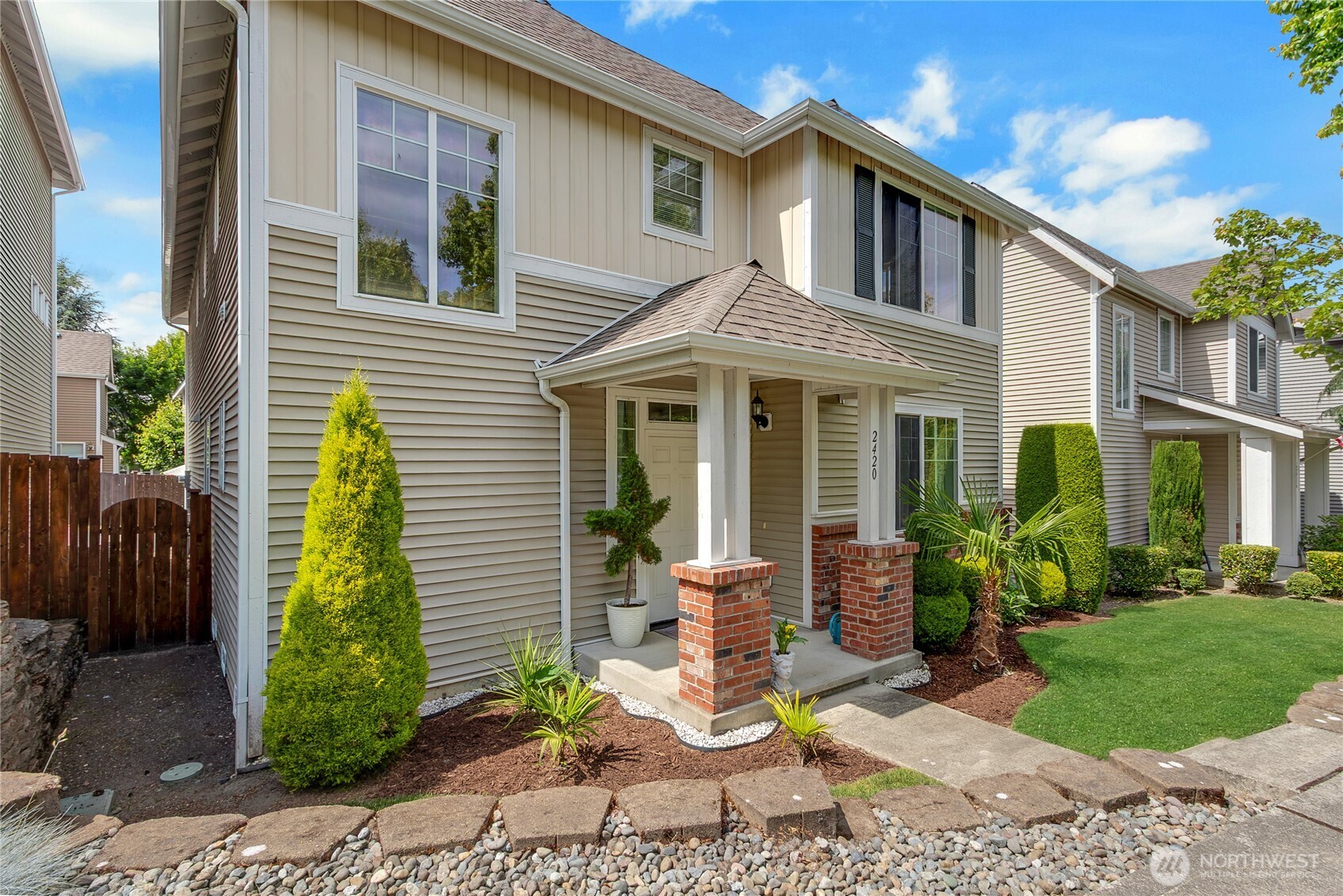 2420 Chateau Drive
