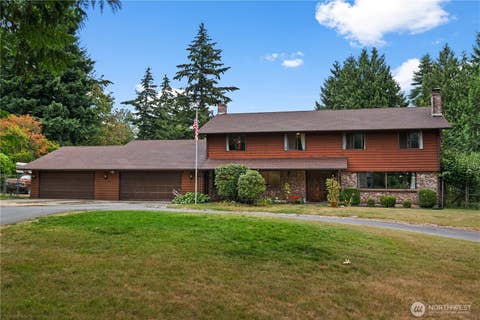 Photo of 28224 105th Avenue SE, Auburn, WA 98092 (MLS # 2543720)