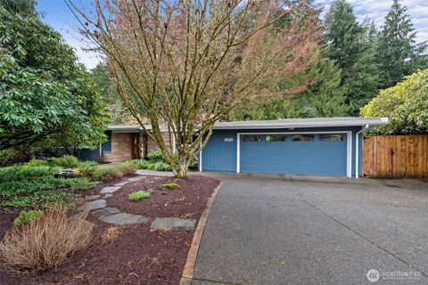 Photo of 2525 Fir Street SE, Olympia, WA 98501 (MLS # 2495206)
