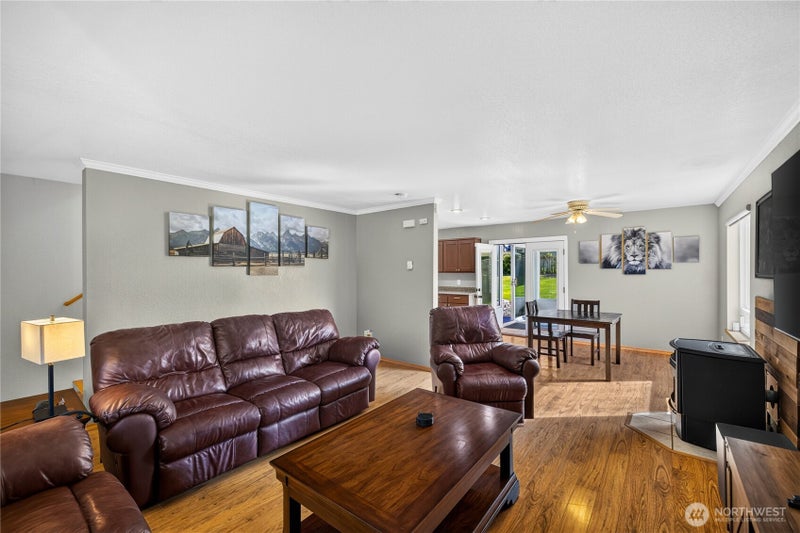 1219 Leahy Drive