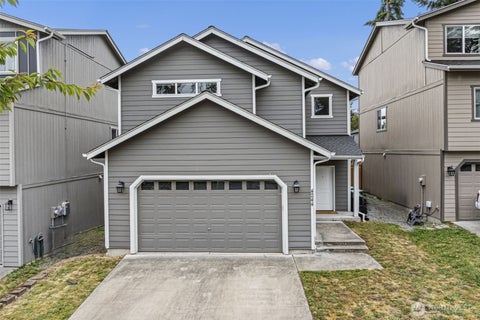 Photo of 4244 SE Horsehead Way, Port Orchard, WA 98366 (MLS # 2535557)