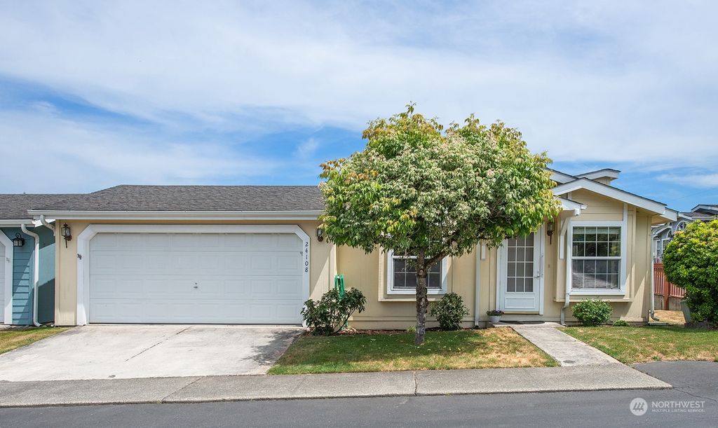 Photo of 24108 220th Place SE #43, Maple Valley, WA 98038 (MLS # 2101630)
