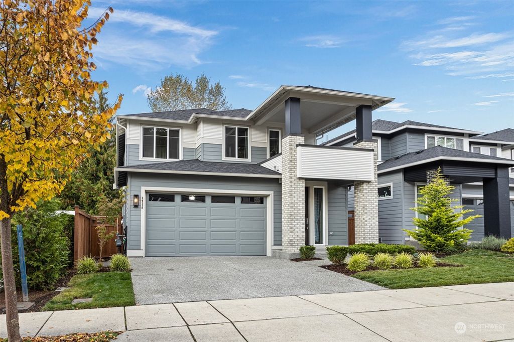 Photo of 1718 105 Drive SE, Lake Stevens, WA 98258 (MLS # 2301921)