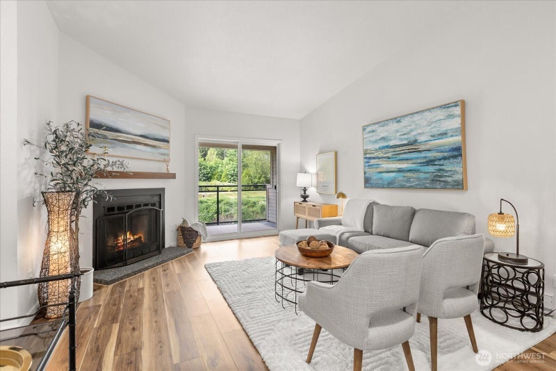 10822 E Riverside Drive A303