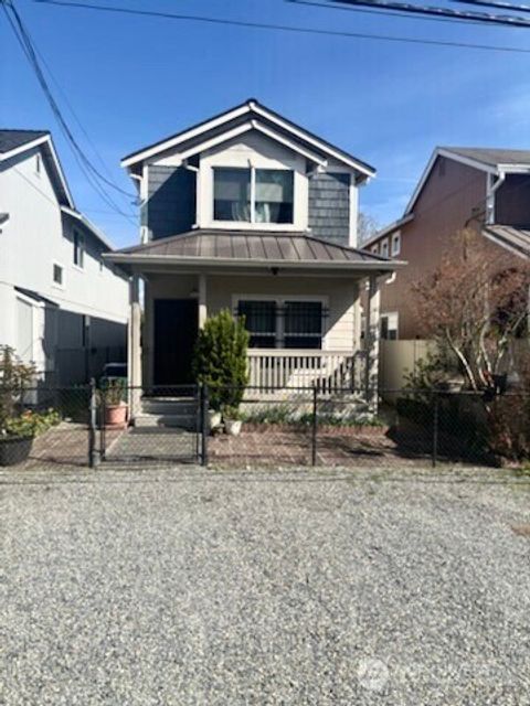 Photo of 10050 19th Avenue SW, Seattle, WA 98146 (MLS # 2483415)