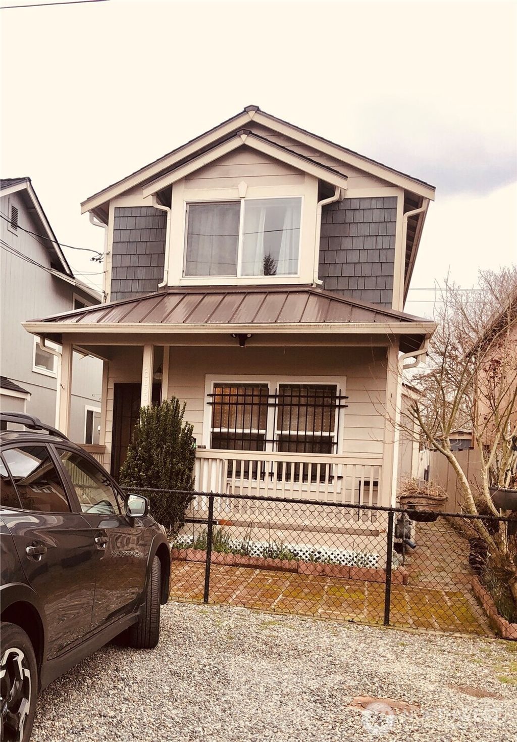 Photo of 10050 19th Avenue SW, Seattle, WA 98146 (MLS # 2483415)
