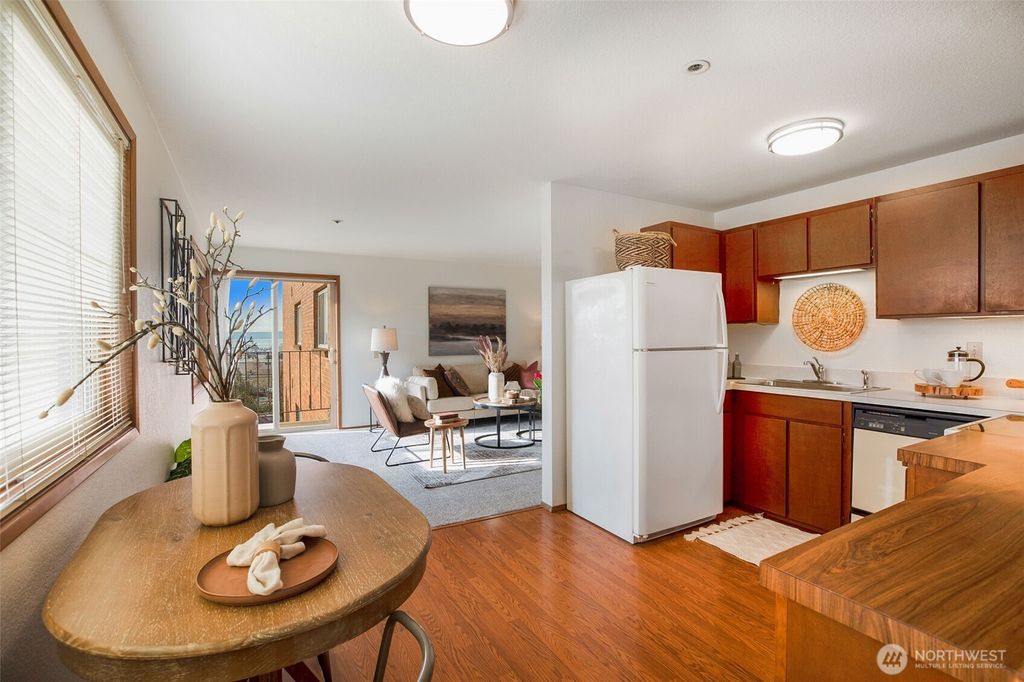 Photo of 2619 Rucker Avenue #5, Everett, WA 98201 (MLS # 2467559)