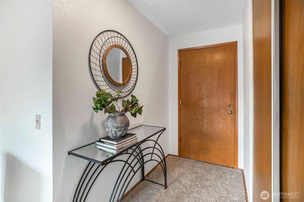 Photo of 2619 Rucker Avenue #5, Everett, WA 98201 (MLS # 2467559)