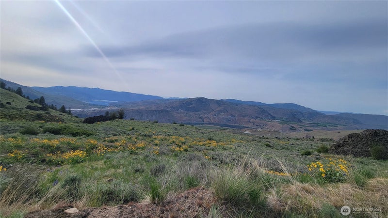 0 Coyote's Curve Road