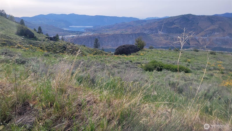 0 Coyote's Curve Road