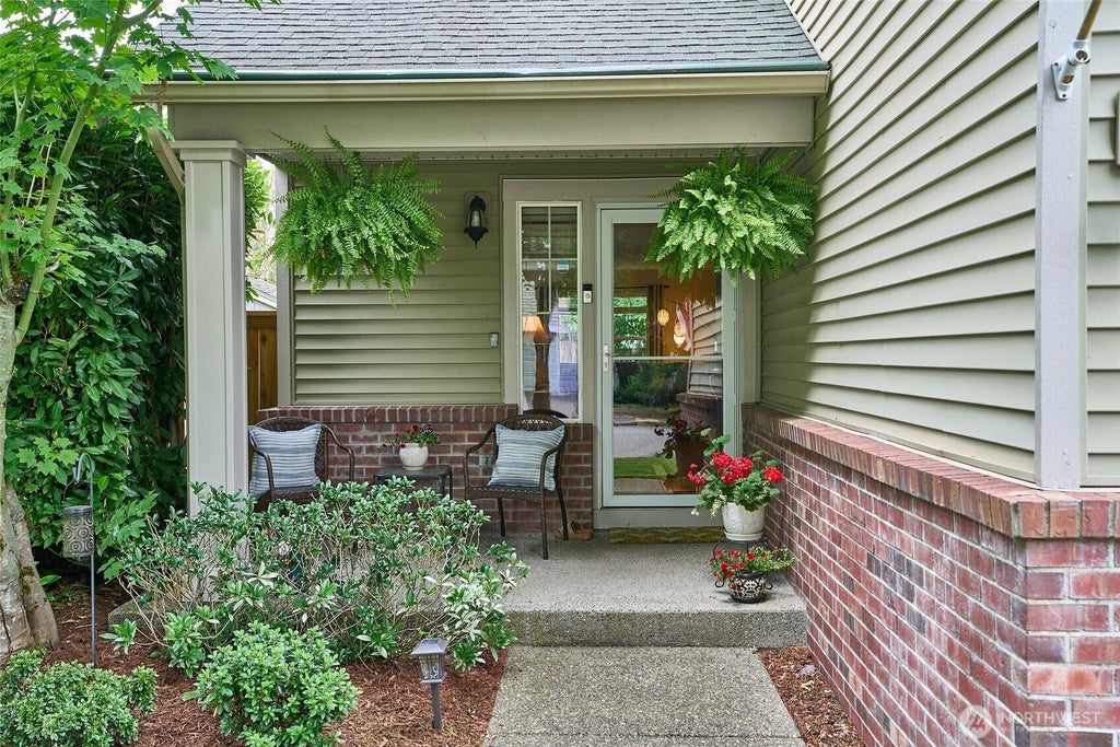 Photo of 24131 235th Avenue SE, Maple Valley, WA 98038 (MLS # 2550389)