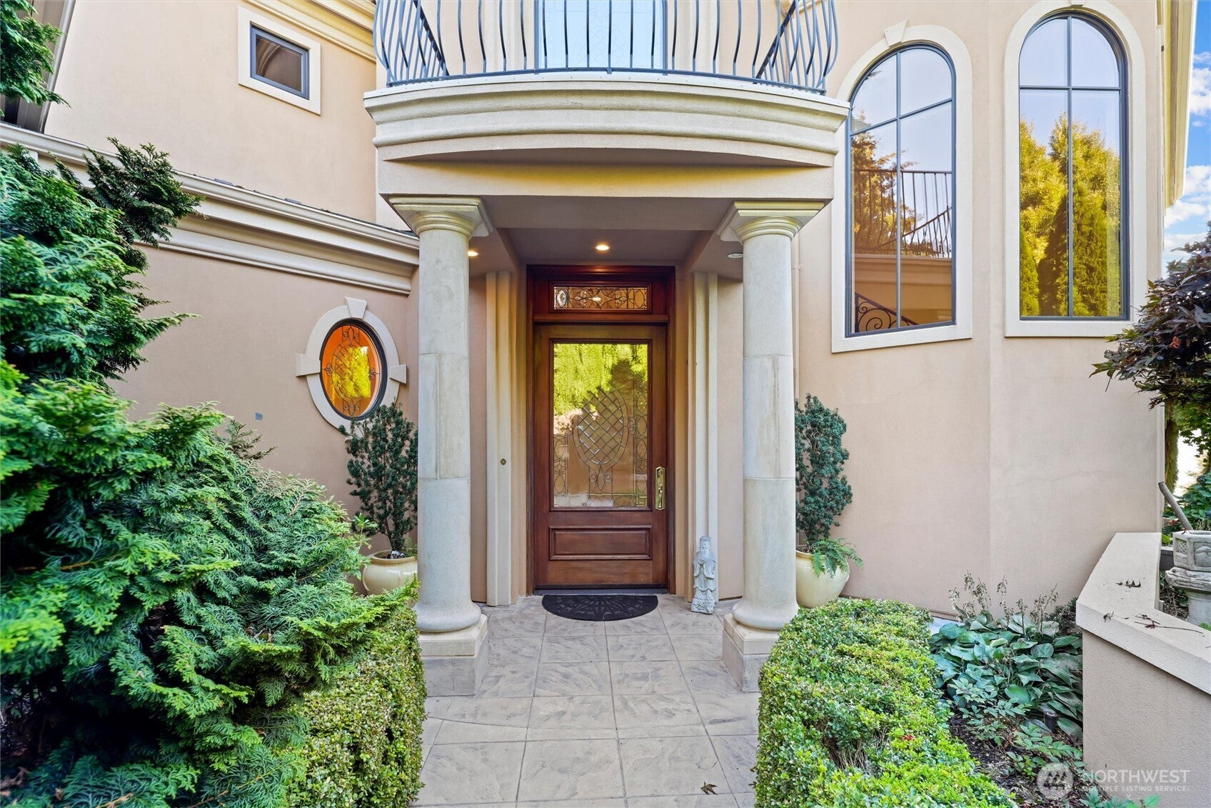 6049 NE 135th Street