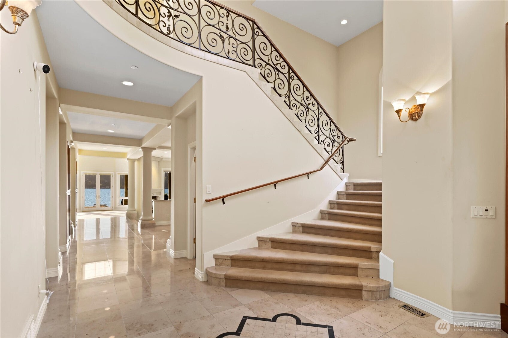 6049 NE 135th Street
