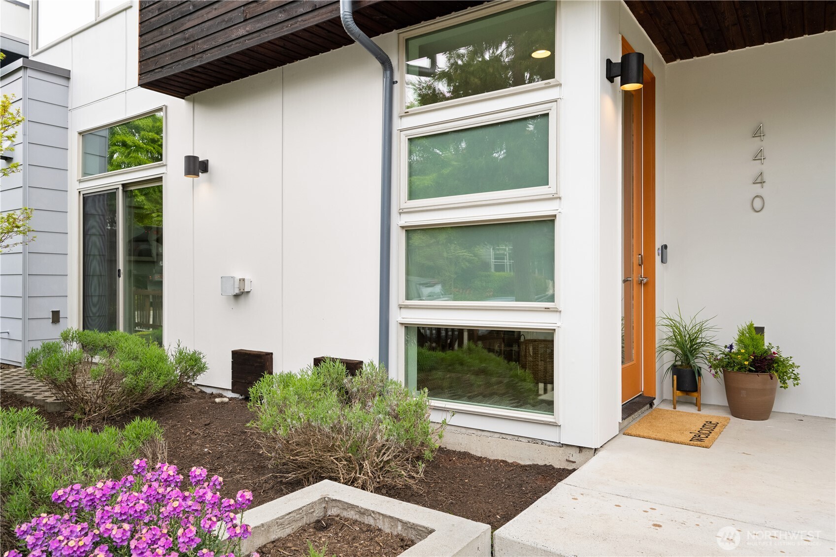 4440 Renton Avenue S