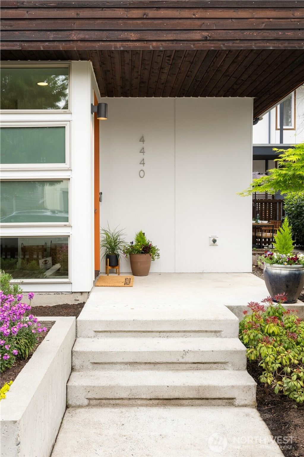 Photo of 4440 Renton Avenue S, Seattle, WA 98108 (MLS # 2512094)