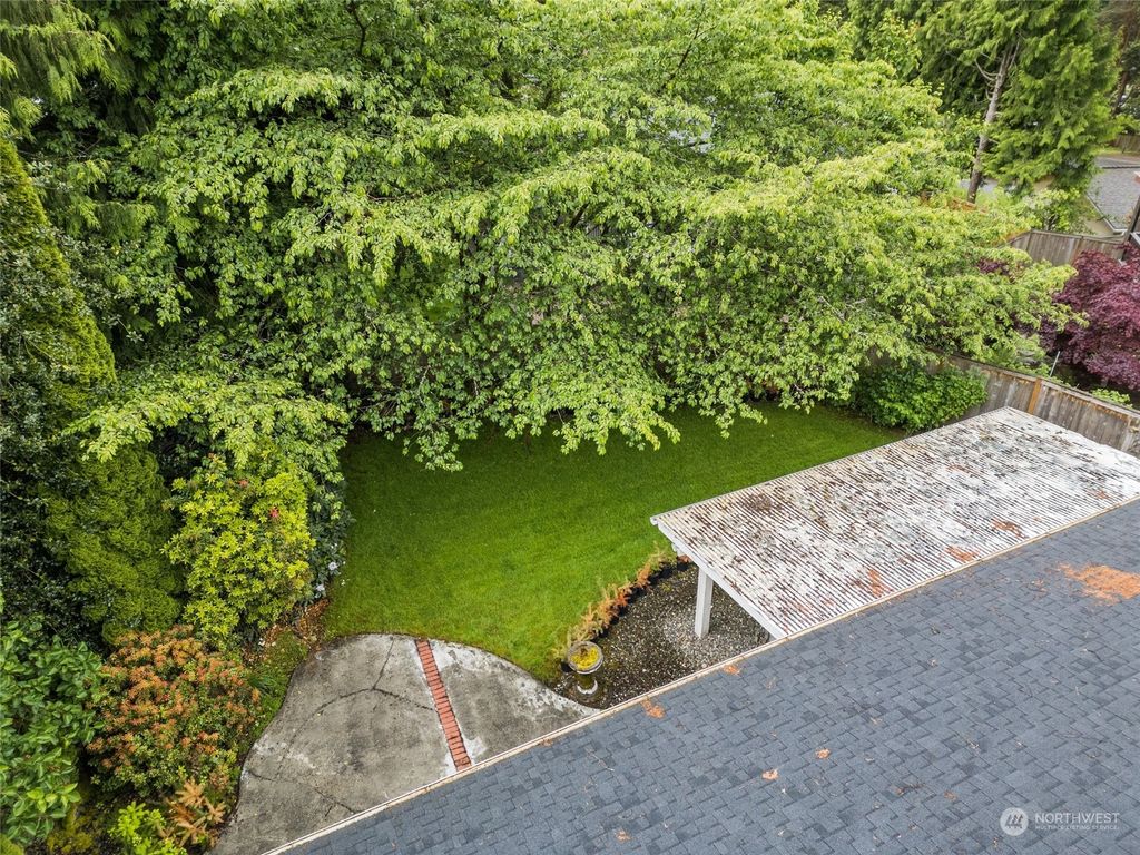 Photo of 12901 NE 139th Street, Kirkland, WA 98034 (MLS # 2245110)