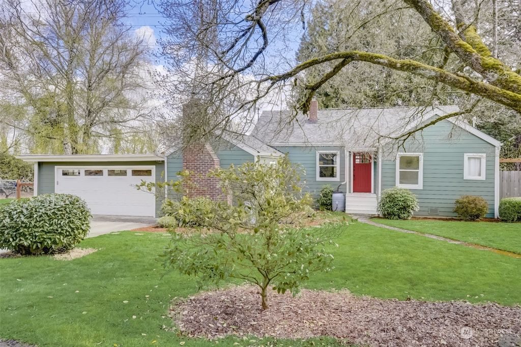 Photo of 7753 38th Avenue S, Seattle, WA 98118 (MLS # 2218500)