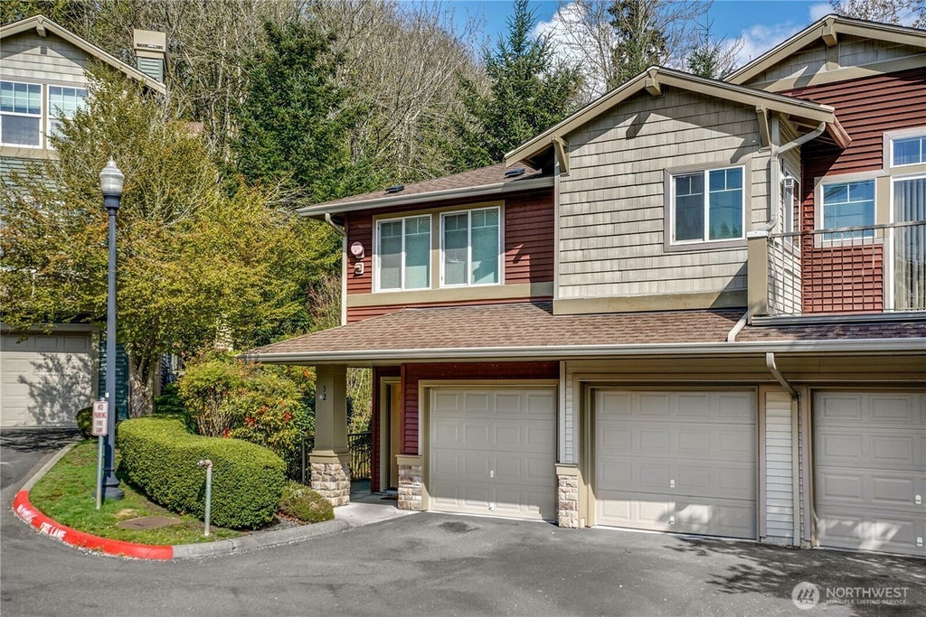 Photo of 21507 42nd Avenue S #E2, SeaTac, WA 98198 (MLS # 2539886)