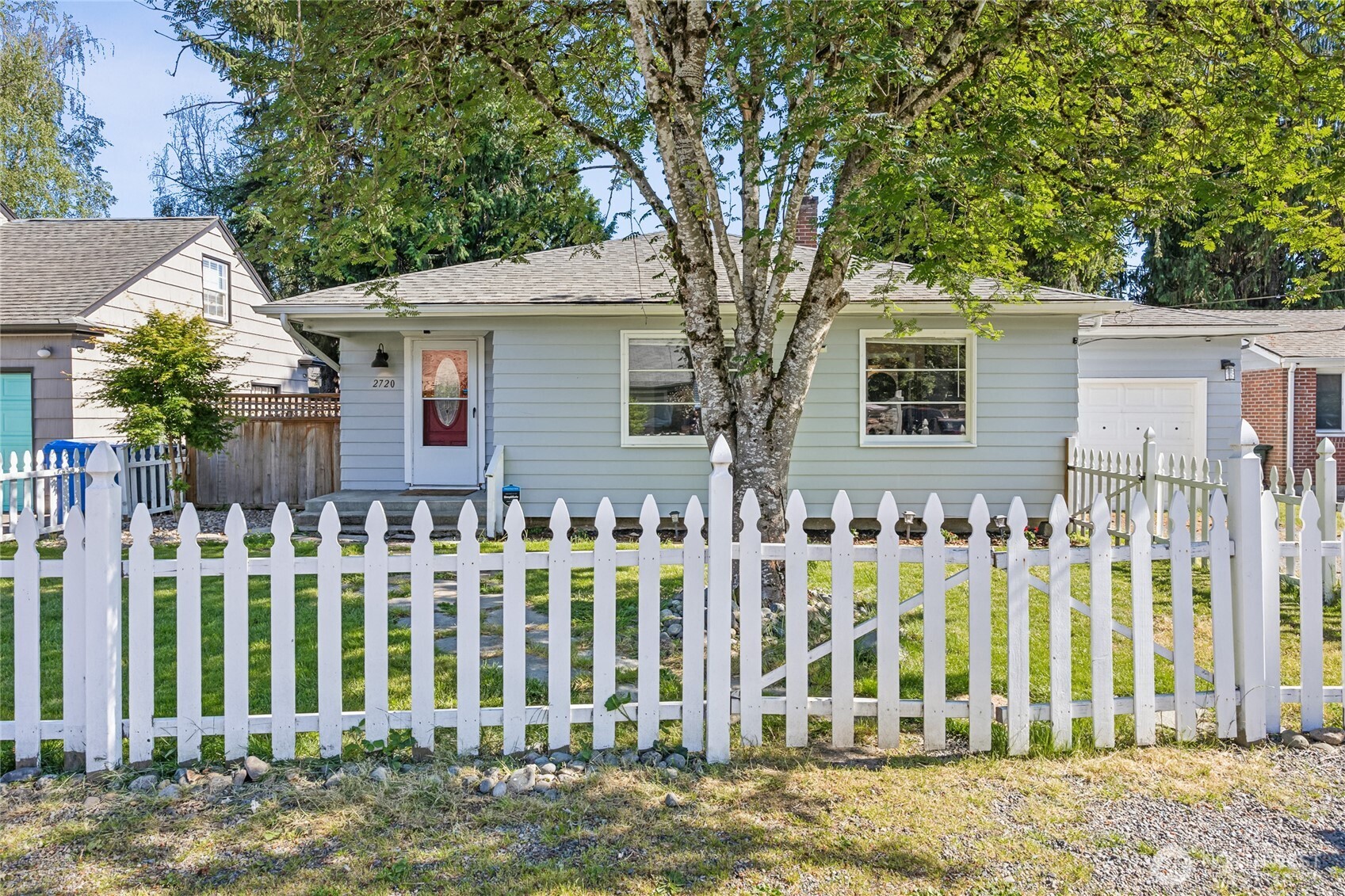 2720 Linden Lane