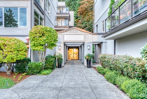 Photo of 11122 NE 41st Drive #35, Kirkland, WA 98033 (MLS # 2593528)