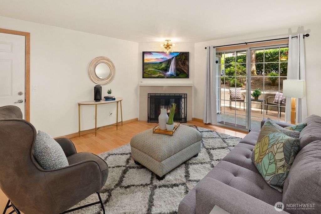 Photo of 215 9th Street #D101, Kirkland, WA 98033 (MLS # 2485317)