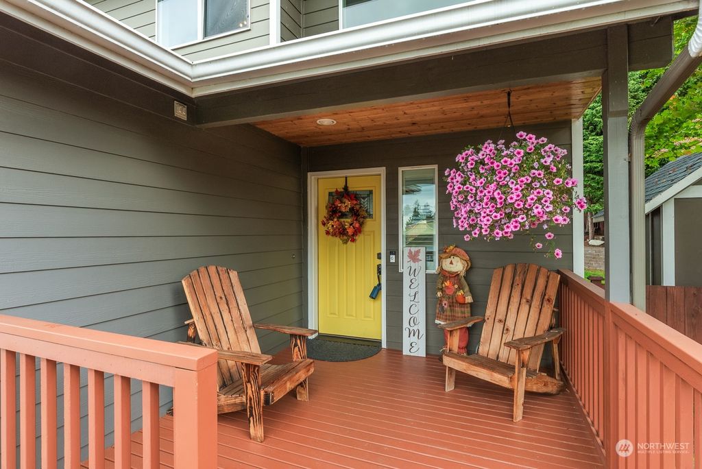 Photo of 7603 278th Place NW, Stanwood, WA 98292 (MLS # 2299367)