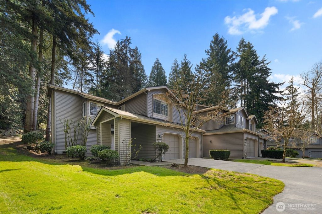 Photo of 11408 115th Lane NE, Kirkland, WA 98033 (MLS # 2429330)