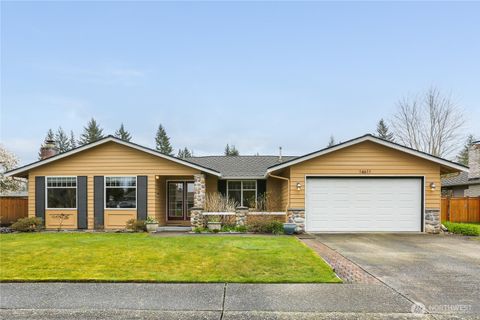 Photo of 14611 SE 167th Place, Renton, WA 98058 (MLS # 2503132)