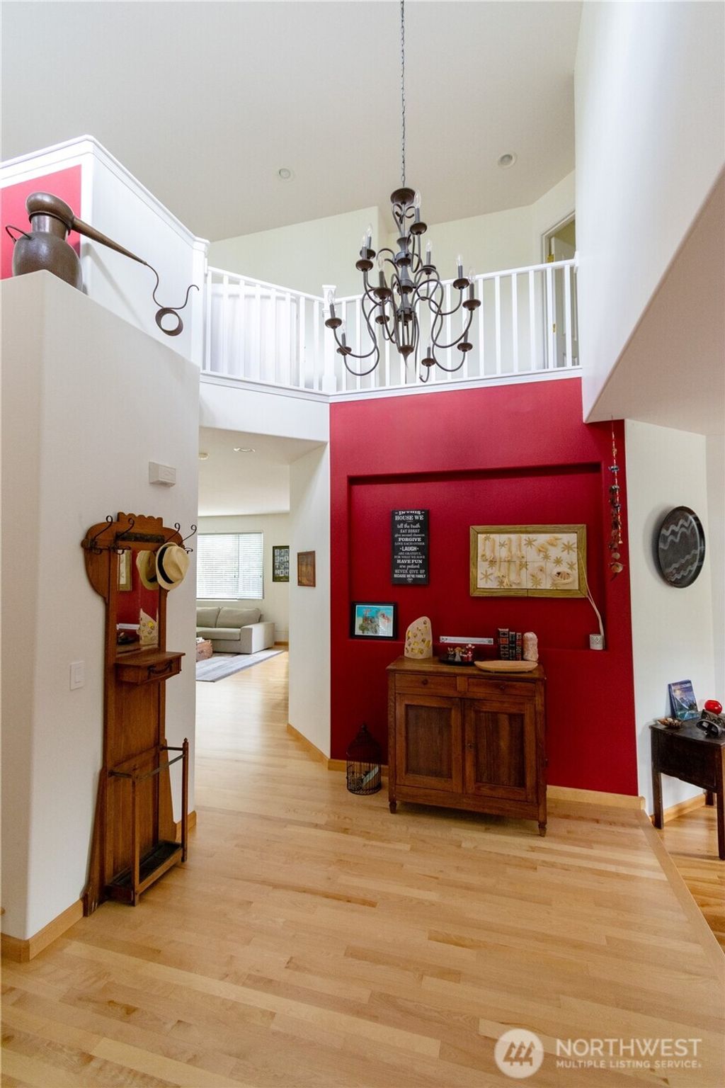 Photo of 1314 241st Place SE, Sammamish, WA 98075 (MLS # 2424128)