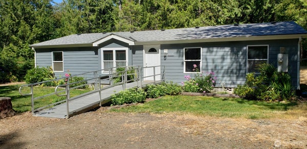16119 POLLACK DR NW, LAKEBAY, WA 98349 - Image 2dcff9ee7300fd2b4f5f976f8d2ded4a/1087112200