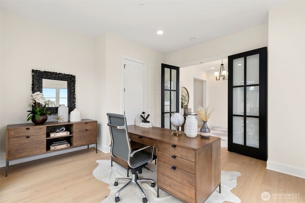 Photo of 1035 159th Place SE, Bellevue, WA 98008 (MLS # 2347507)