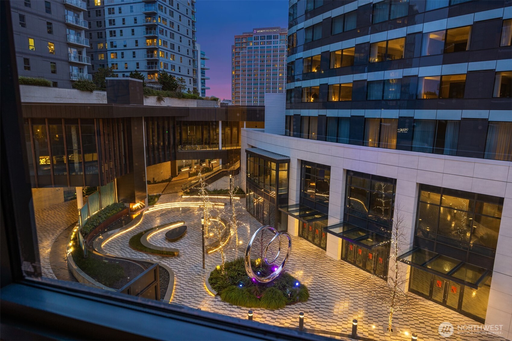 889 Avenue Square NE 311