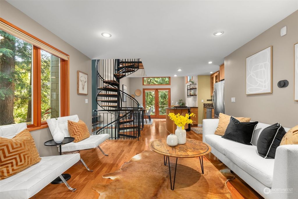 Photo of 3517 E Alder Street, Seattle, WA 98122 (MLS # 2163877)